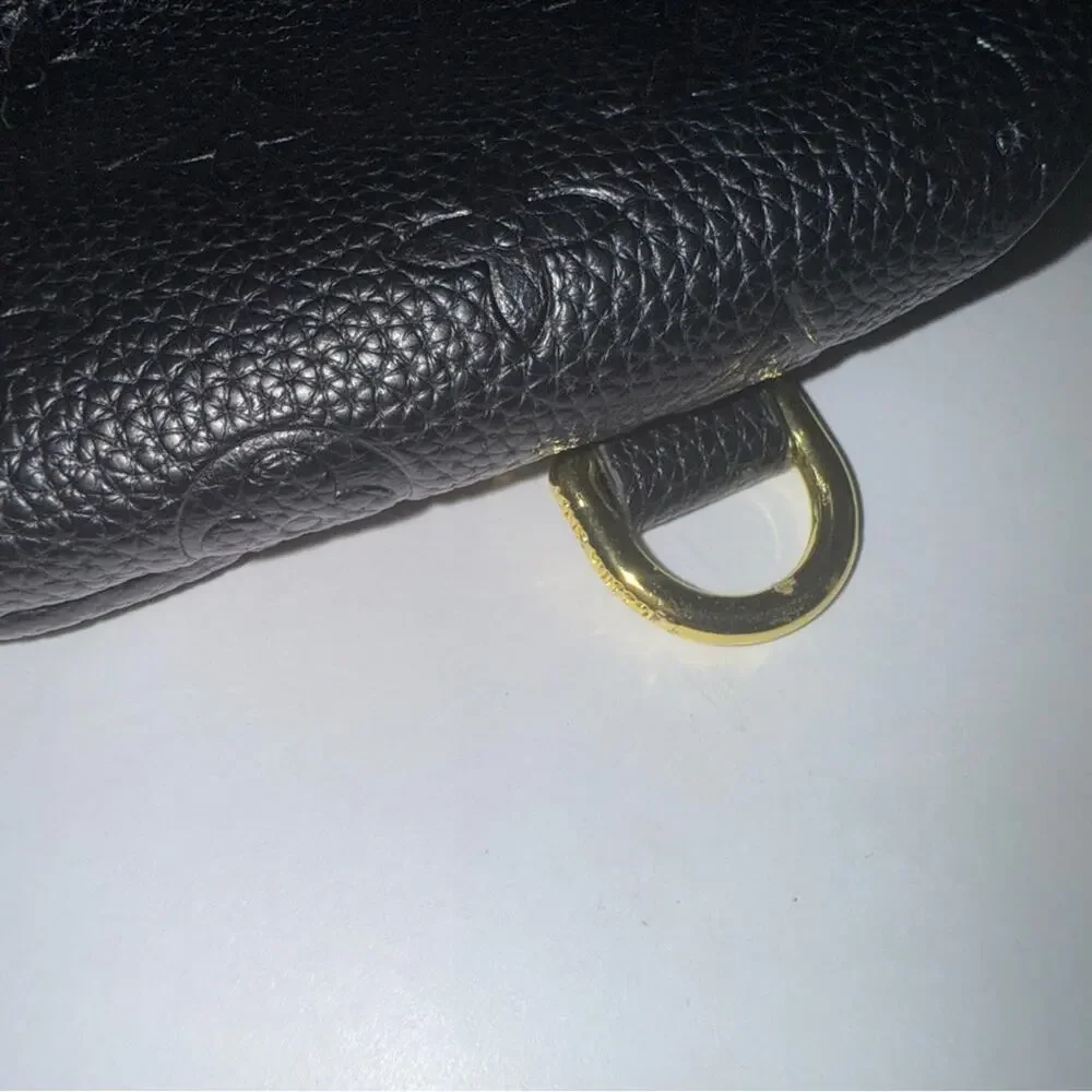 LV black leather monogrammed bum bag with gold embossed hardware - Picture 4 of 6